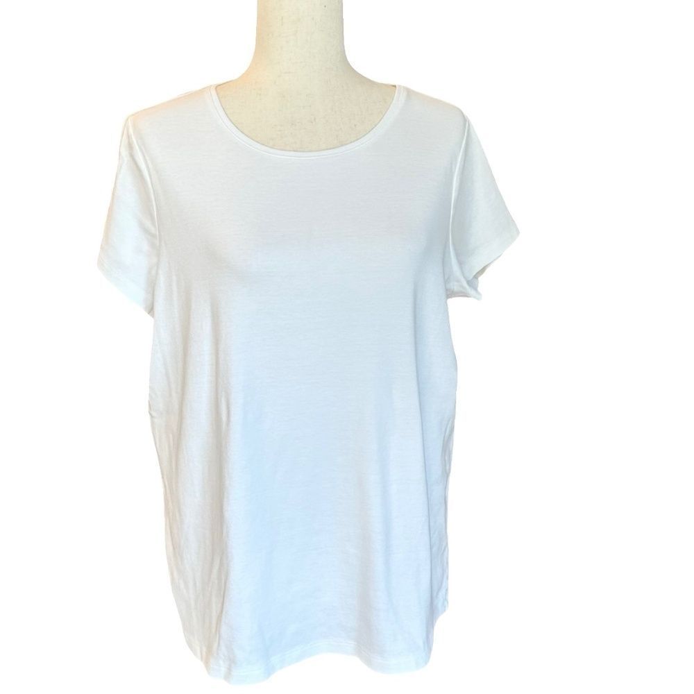 St. John's Bay Woman's White Crew Neck Cotton Tee Size 0X